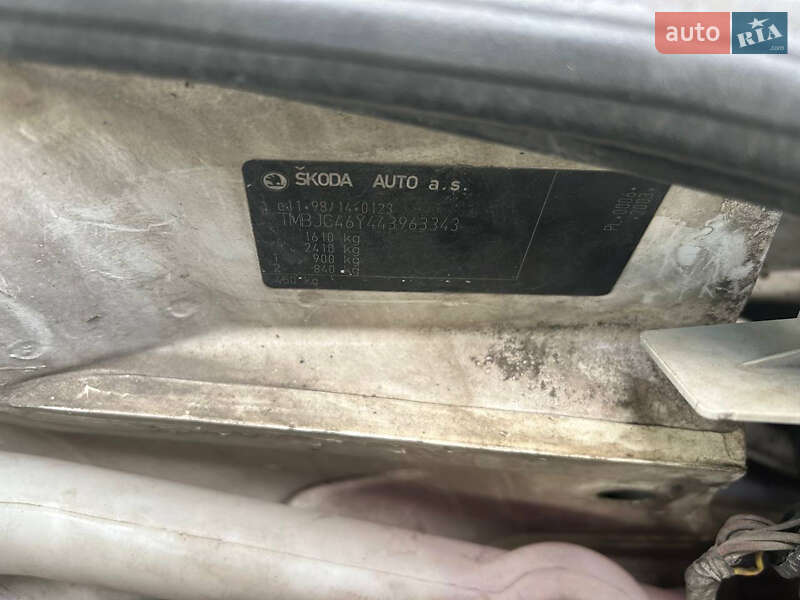 Универсал Skoda Fabia 2003 в Киеве