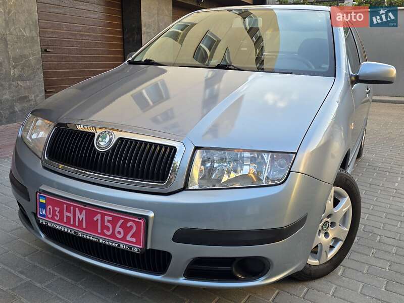 Хэтчбек Skoda Fabia 2005 в Харькове