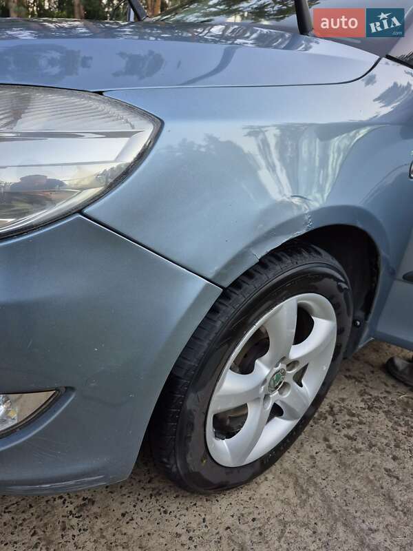 Універсал Skoda Fabia 2011 в Києві