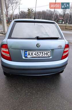 Хетчбек Skoda Fabia 2005 в  фото 9 Хетчбек Skoda Fabia 2005 в