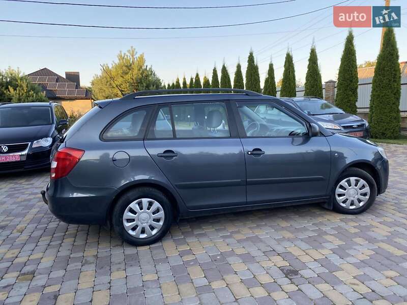 Универсал Skoda Fabia 2008 в Нововолынске