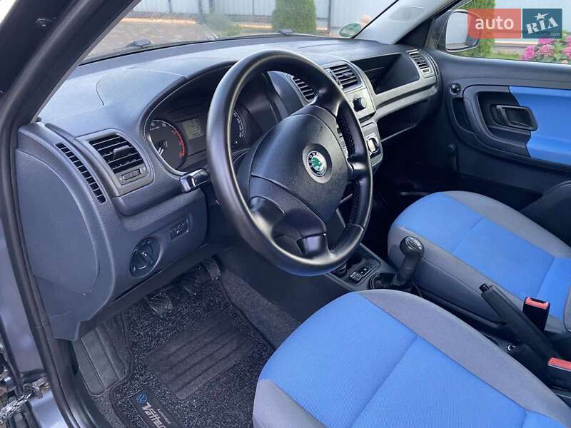 Универсал Skoda Fabia 2008 в Нововолынске