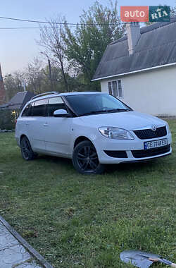 Універсал Skoda Fabia 2014 в Чернівцях