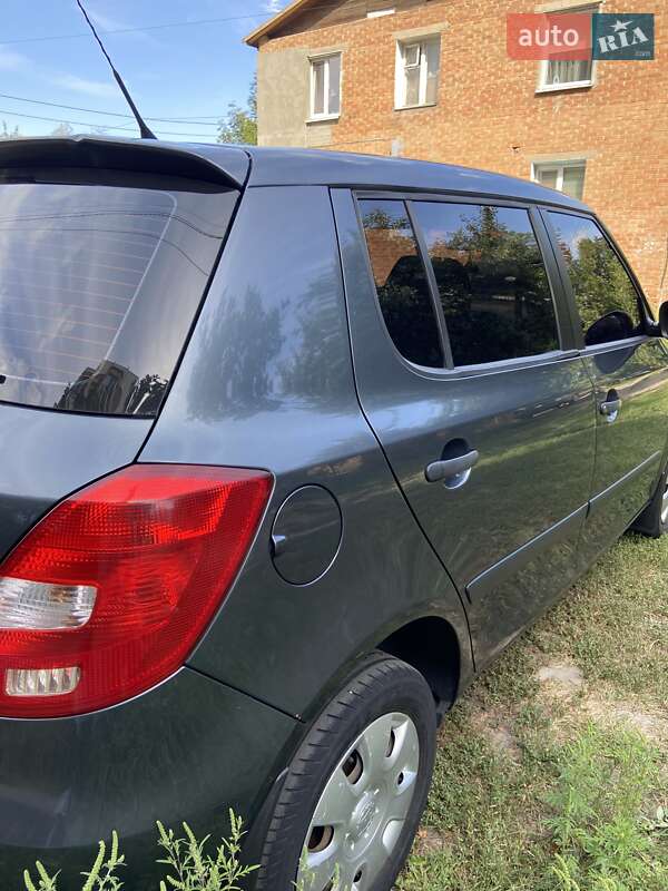 Хэтчбек Skoda Fabia 2007 в Полтаве
