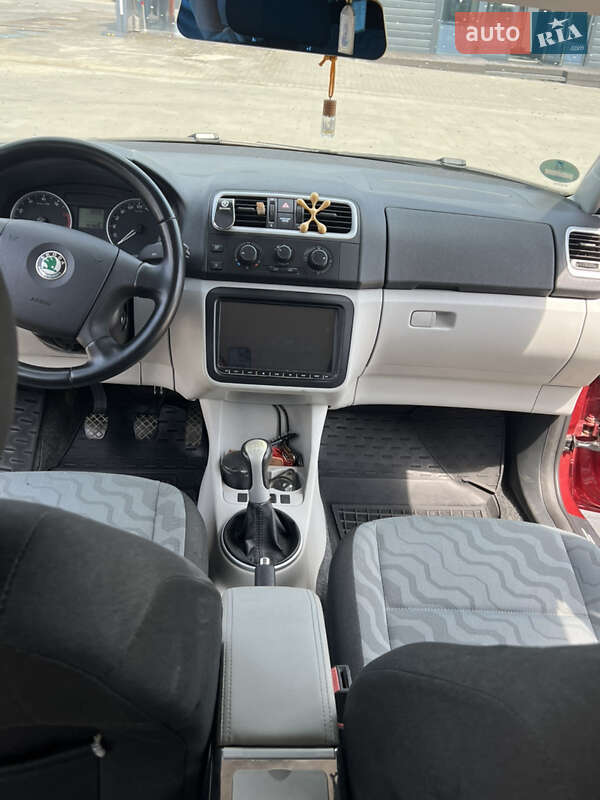 Універсал Skoda Fabia 2008 в Кам'янець-Подільському