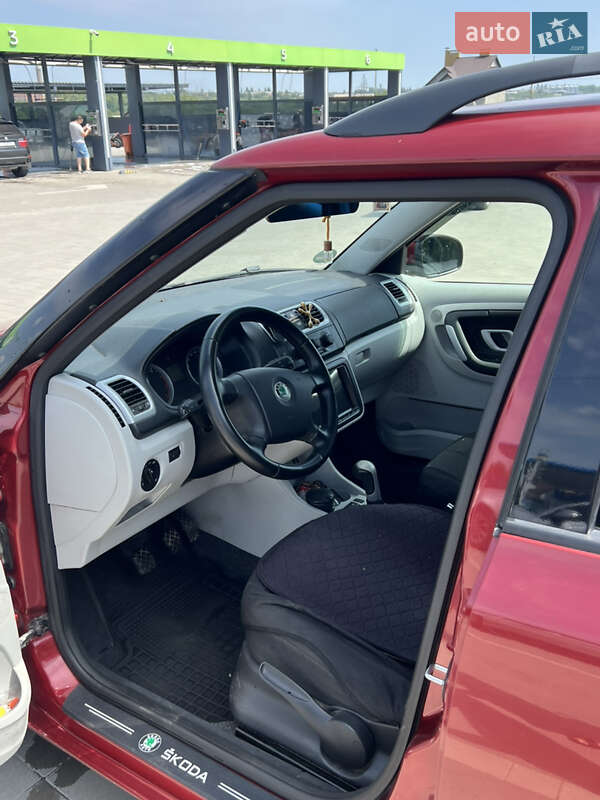 Універсал Skoda Fabia 2008 в Кам'янець-Подільському