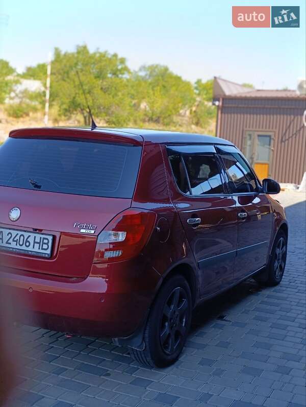 Хэтчбек Skoda Fabia 2007 в Новоукраинке