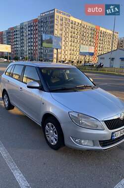 Універсал Skoda Fabia 2010 в Києві