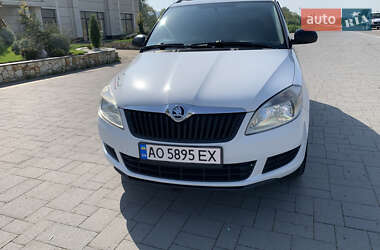 Универсал Skoda Fabia 2010 в 