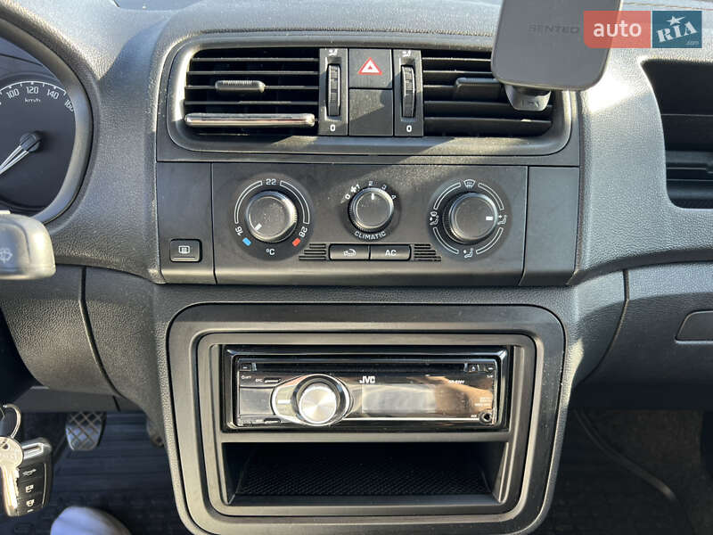 Хетчбек Skoda Fabia 2009 в Вінниці