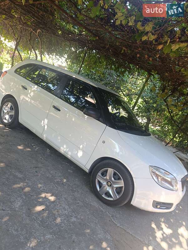 Универсал Skoda Fabia 2009 в Запорожье фото 11 Универсал Skoda Fabia 2009 в Запорожье