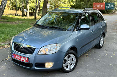 Универсал Skoda Fabia 2008 в Чернигове