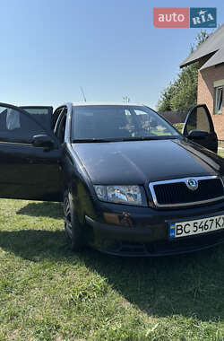 Хэтчбек Skoda Fabia 2006 в 