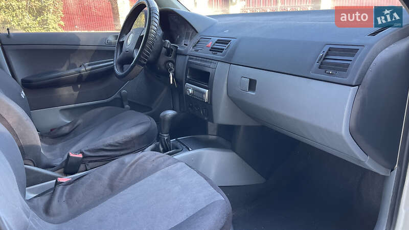 Универсал Skoda Fabia 2002 в Киеве