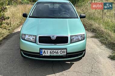 Хэтчбек Skoda Fabia 2000 в 