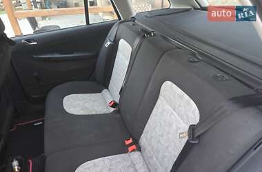 Универсал Skoda Fabia 2004 в 