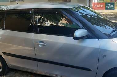Хэтчбек Skoda Fabia 2007 в 