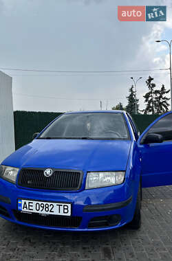 Седан Skoda Fabia 2007 в Киеве