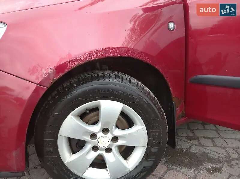 Хэтчбек Skoda Fabia 2008 в Львове