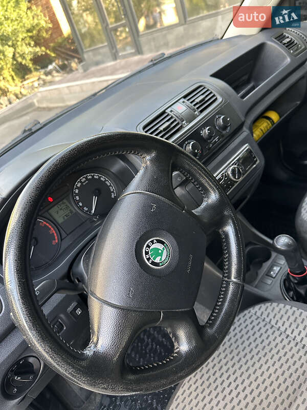 Хэтчбек Skoda Fabia 2008 в Первомайске