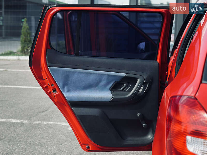 Хэтчбек Skoda Fabia 2009 в Кременчуге