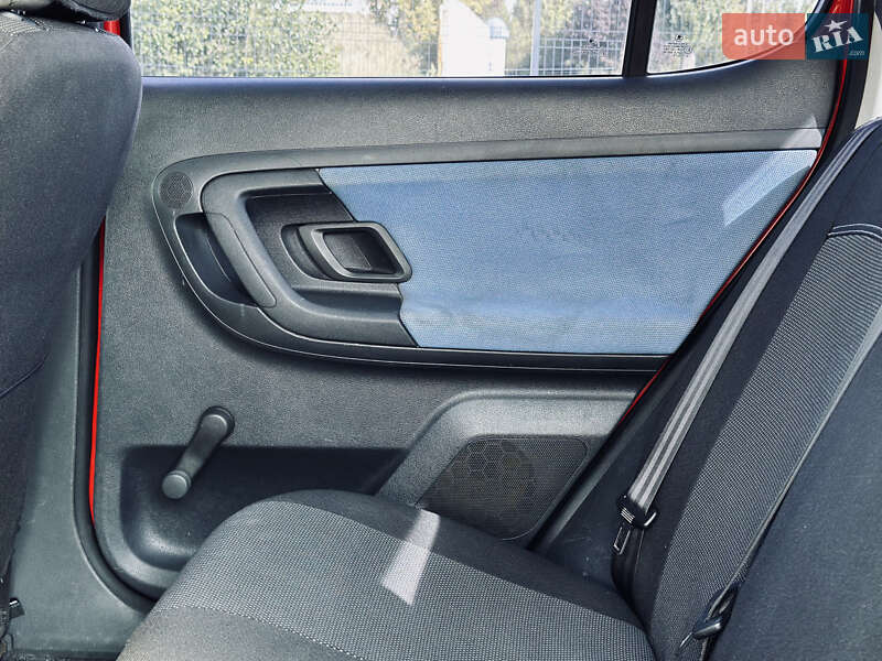 Хэтчбек Skoda Fabia 2009 в Кременчуге