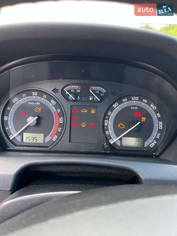 Универсал Skoda Fabia 2005 в Ровно