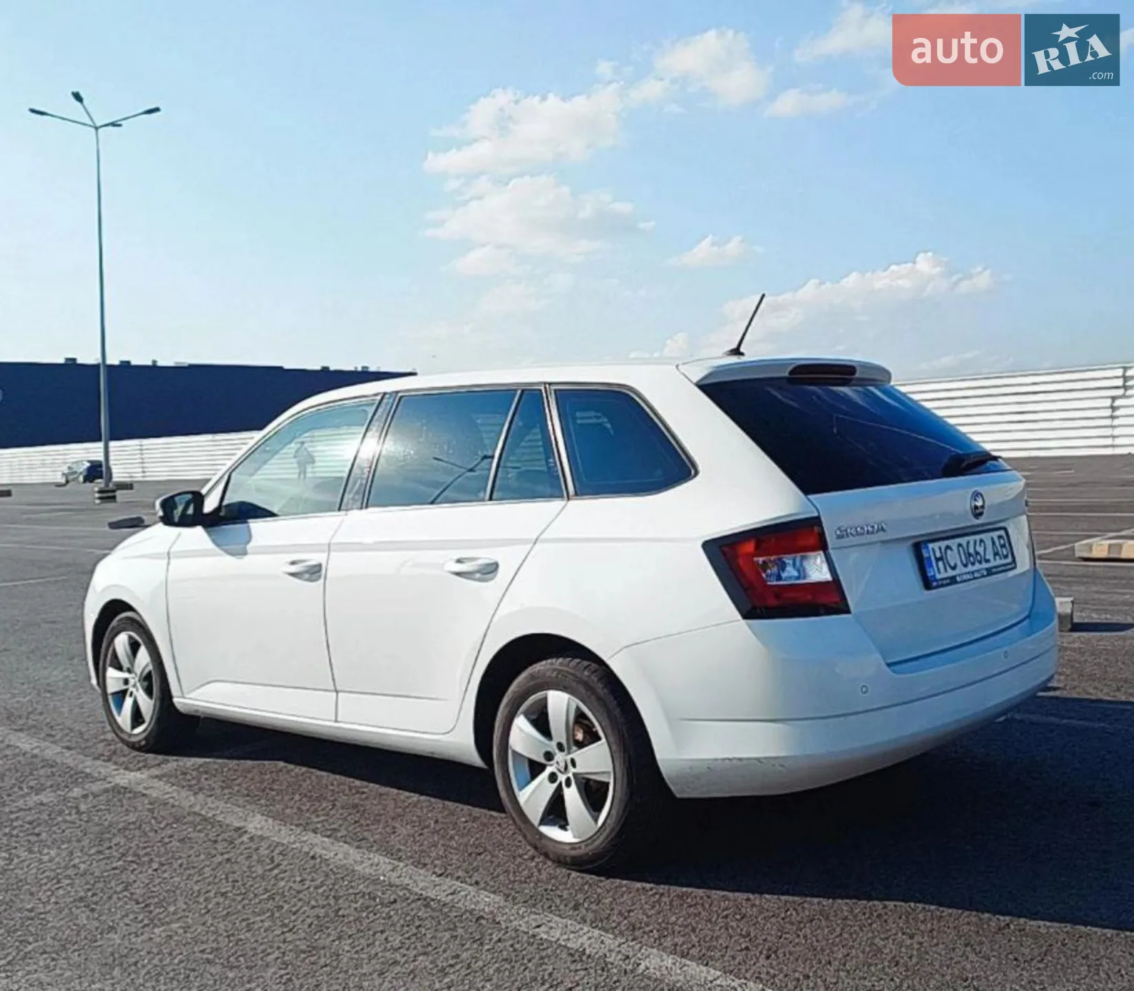 2015 Skoda Fabia - мініатюра 9