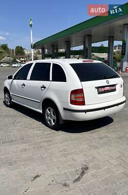 Универсал Skoda Fabia 2006 в 