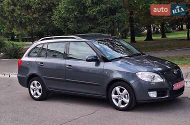 Універсал Skoda Fabia 2010 в Білій Церкві
