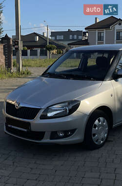 Хэтчбек Skoda Fabia 2014 в Ровно