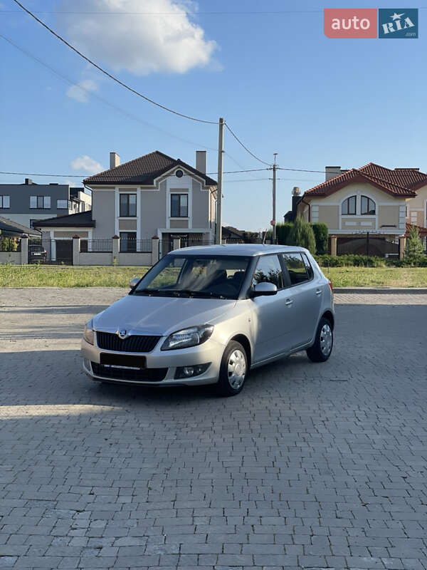 Хетчбек Skoda Fabia 2014 в Рівному