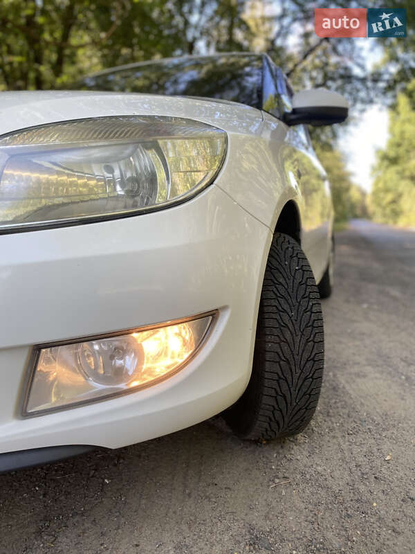 Универсал Skoda Fabia 2012 в Тетиеве фото 10 Универсал Skoda Fabia 2012 в Тетиеве