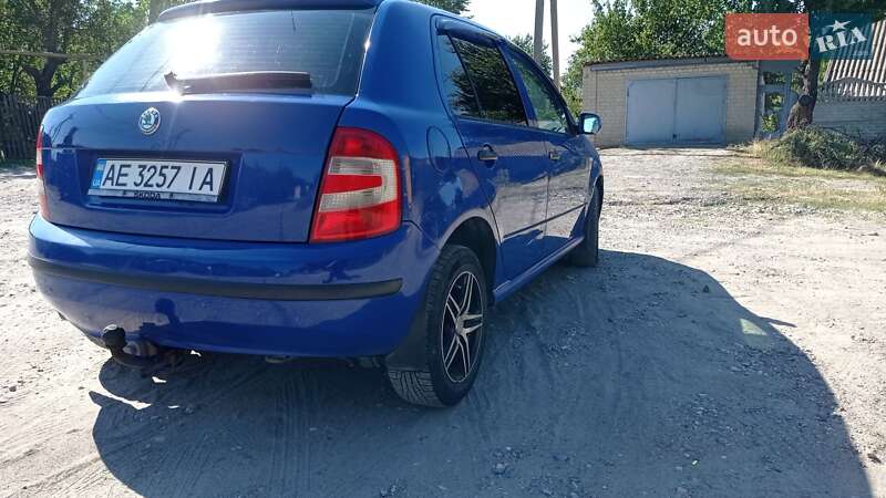 Хэтчбек Skoda Fabia 2006 в Запорожье