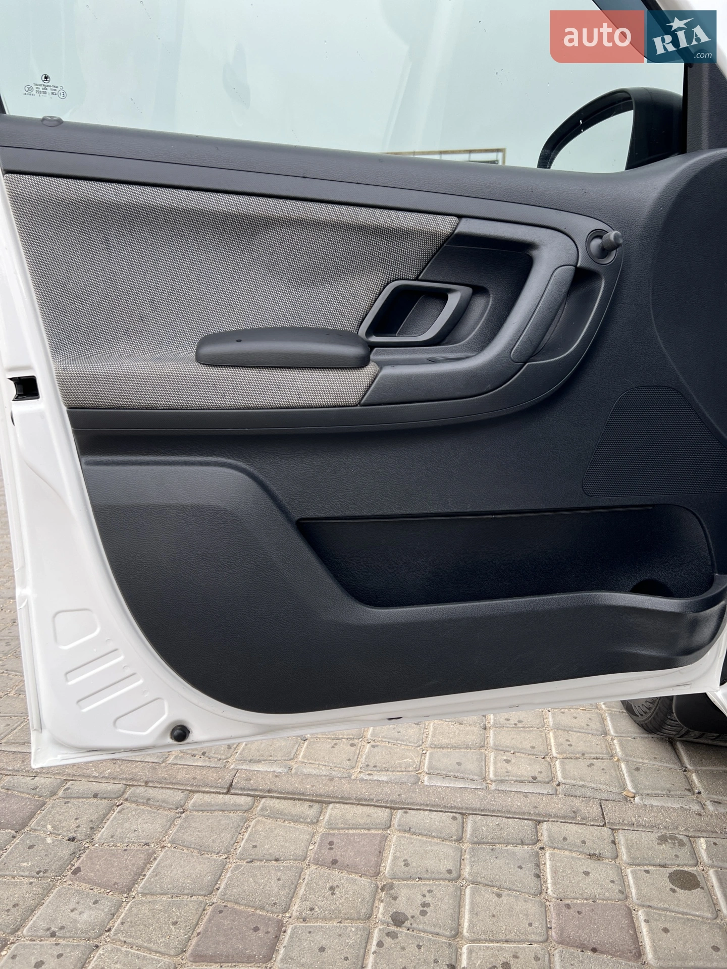 2012 Skoda Fabia - мініатюра 13