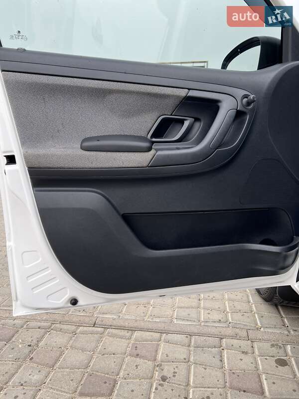 Хетчбек Skoda Fabia 2012 в Роздільній