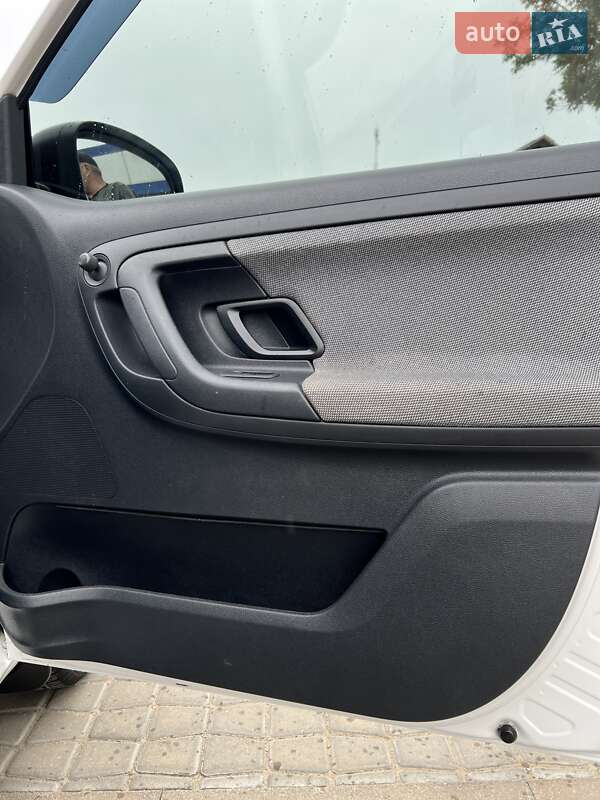 Хетчбек Skoda Fabia 2012 в Роздільній