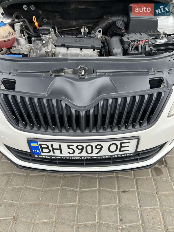 Хетчбек Skoda Fabia 2012 в Роздільній