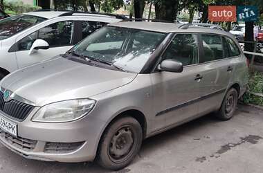 Универсал Skoda Fabia 2010 в Львове
