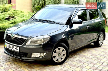 Хетчбек Skoda Fabia 2011 в Дніпрі