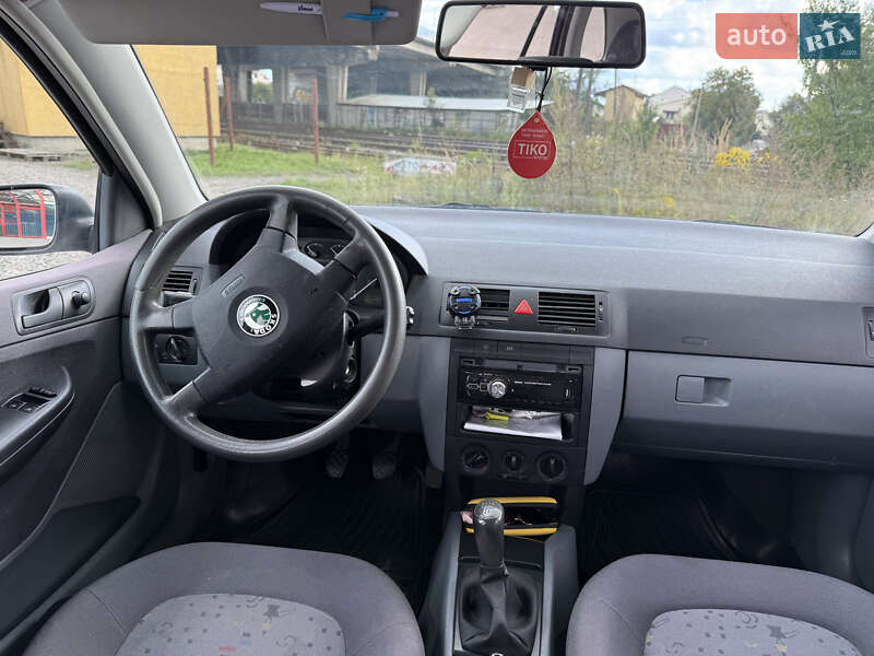 Универсал Skoda Fabia 2002 в Львове