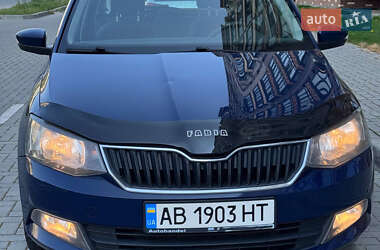 Хэтчбек Skoda Fabia 2015 в 