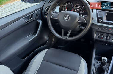 Хэтчбек Skoda Fabia 2015 в 