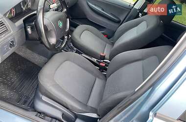 Универсал Skoda Fabia 2005 в 