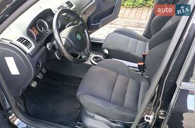 Хэтчбек Skoda Fabia 2009 в Луцке