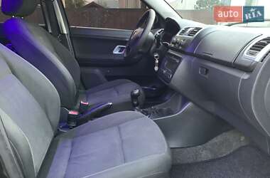Хэтчбек Skoda Fabia 2008 в 