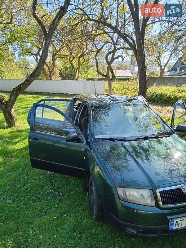 Хэтчбек Skoda Fabia 2003 в 