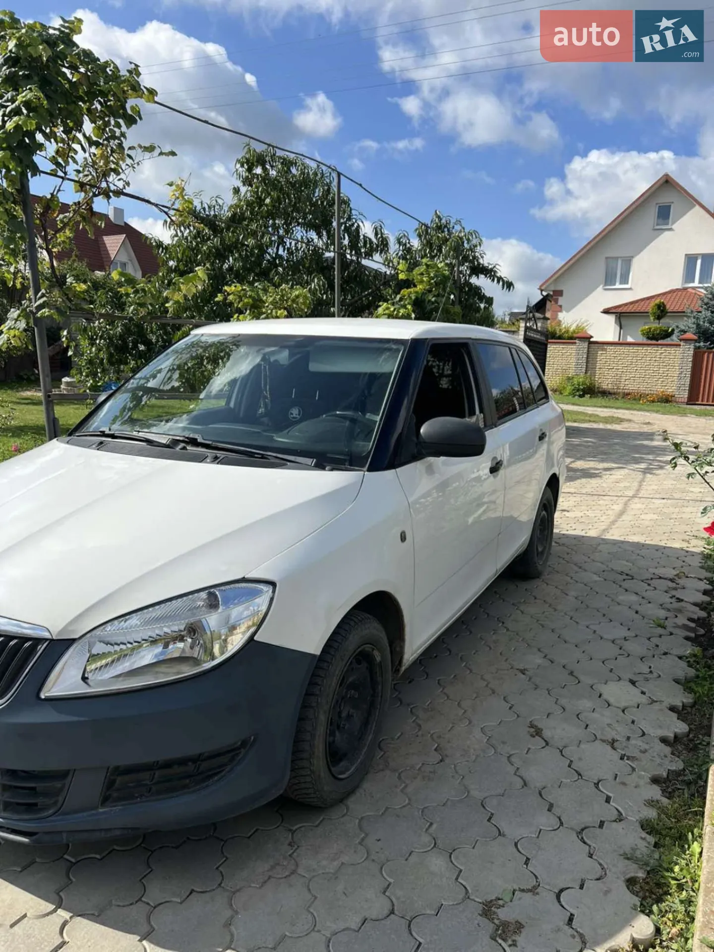 2010 Skoda Fabia - мініатюра 5