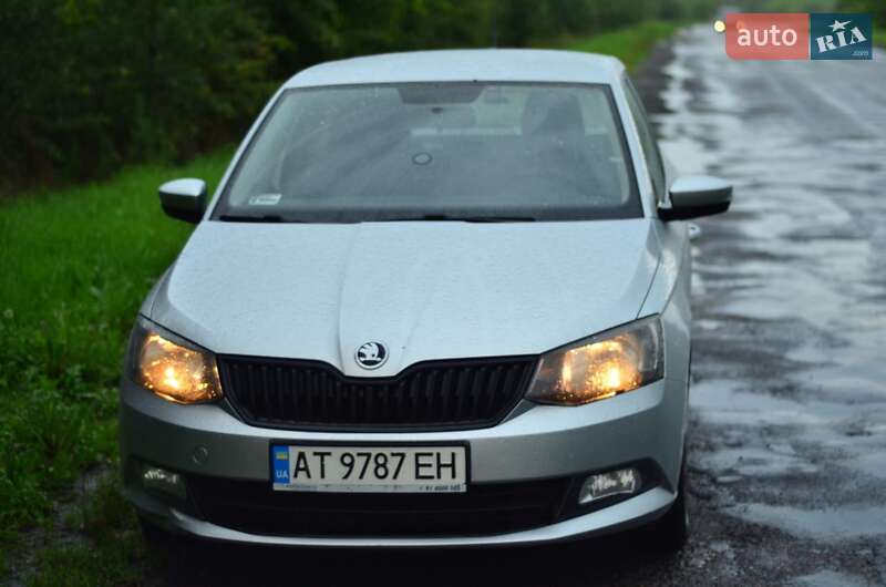 Універсал Skoda Fabia 2015 в Івано-Франківську