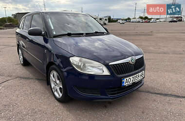 Універсал Skoda Fabia 2012 в Ужгороді